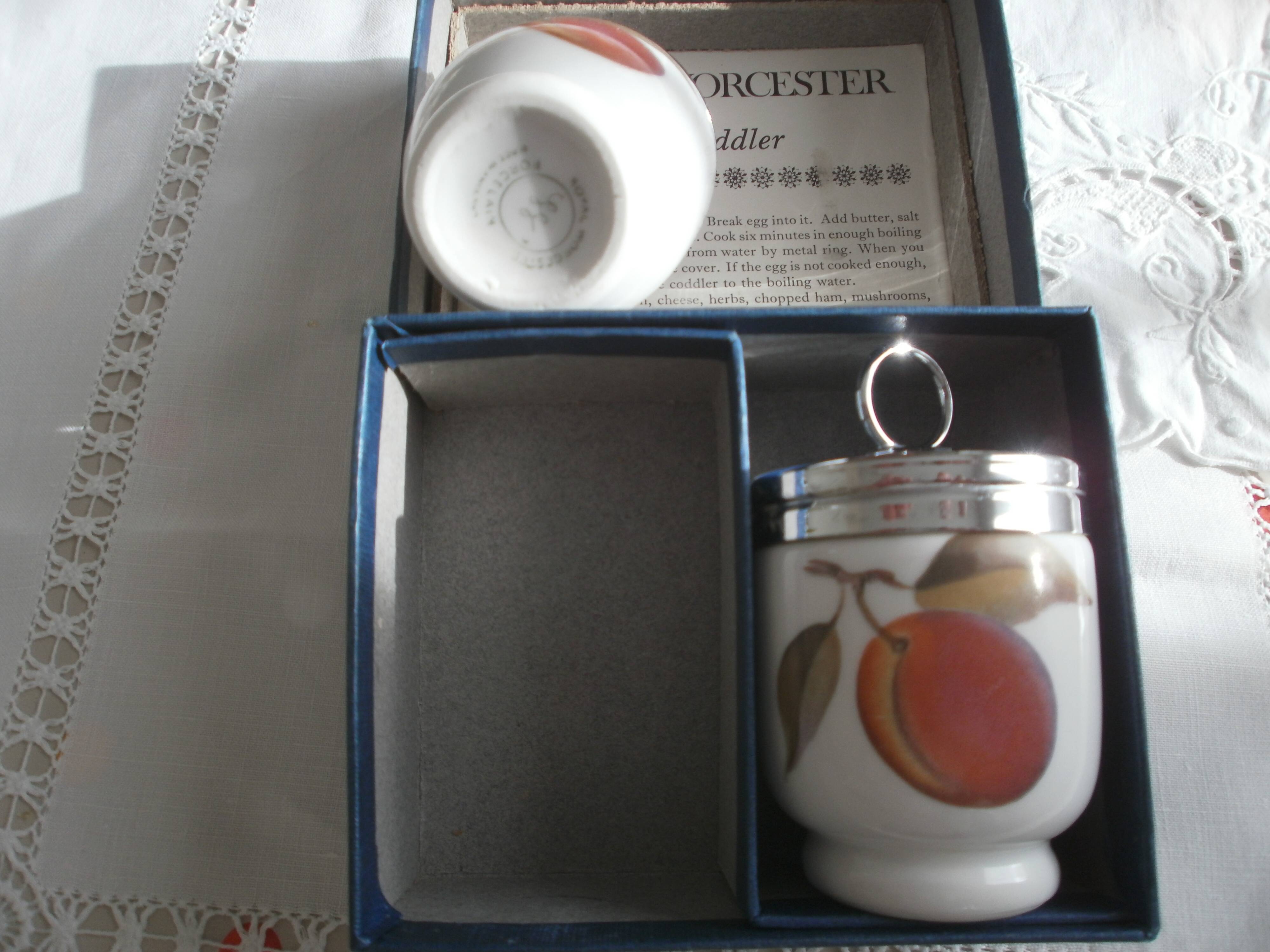 Coquetiers Royal Worcester