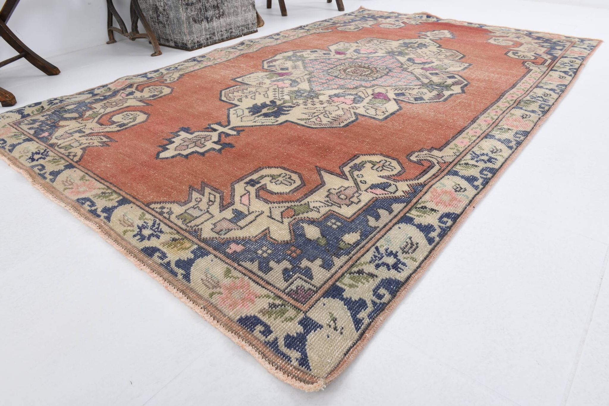 4x7 Brunt Red Oriental Handmade Vintage Rug, 142x224Cm SK 6770