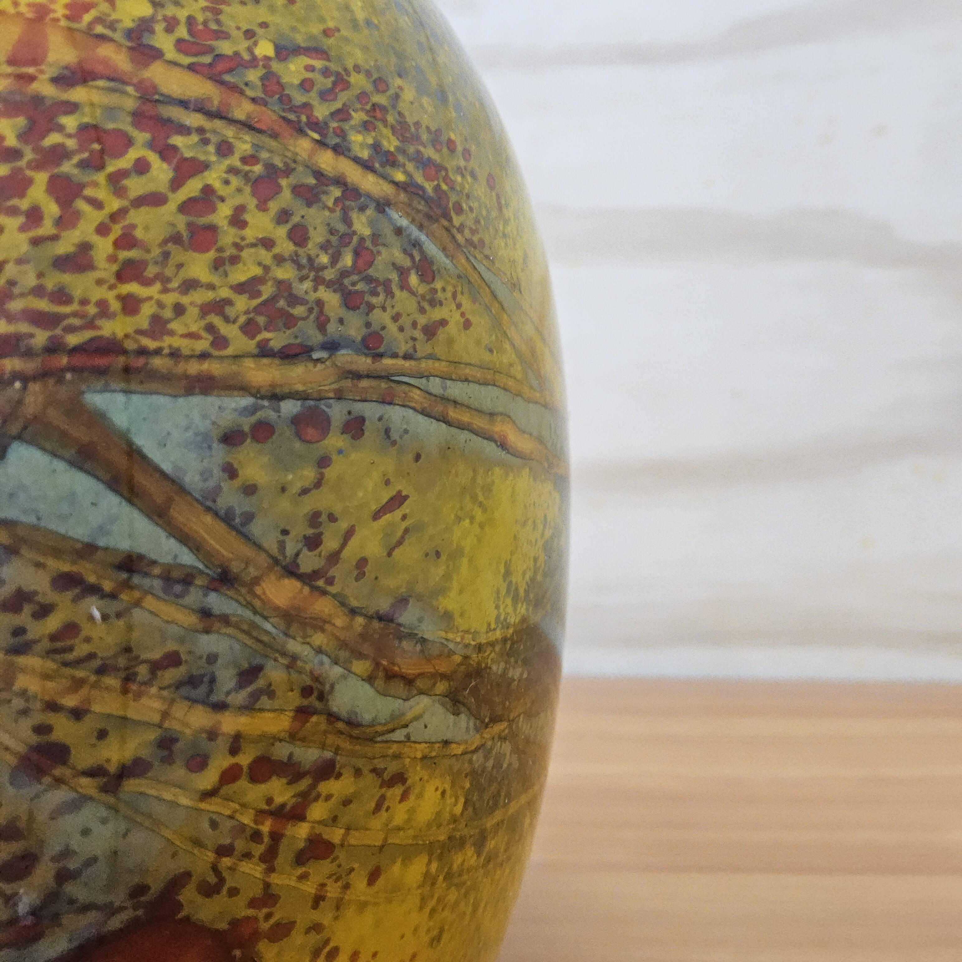 Vase en verre soufflé à la bouche jaune Ioan Nemtoi