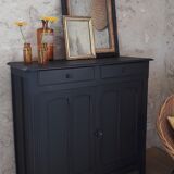 Black Parisian buffet