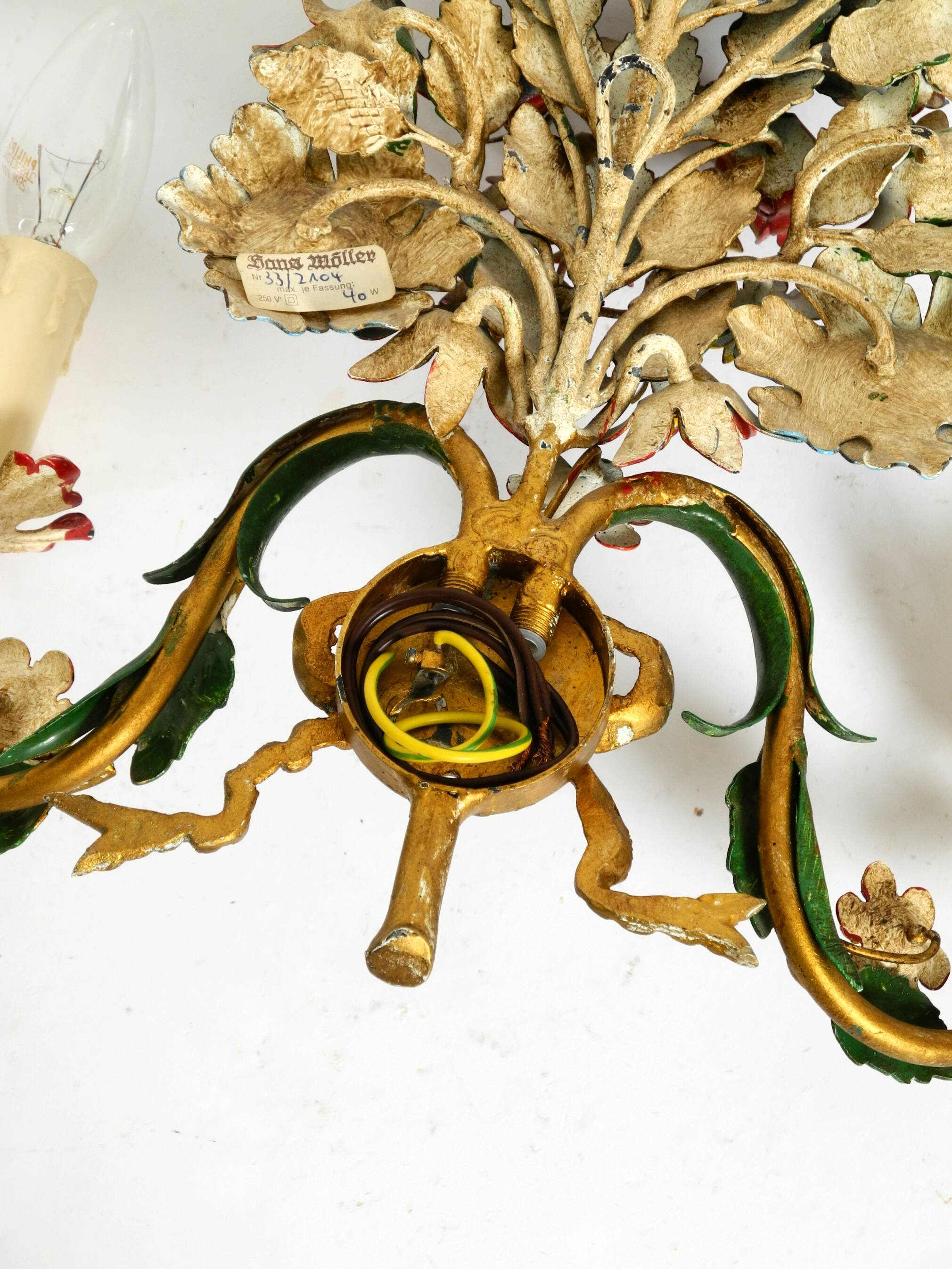 A pair of beautiful 1960s hand-painted and gilded metal wall lamps by Hans