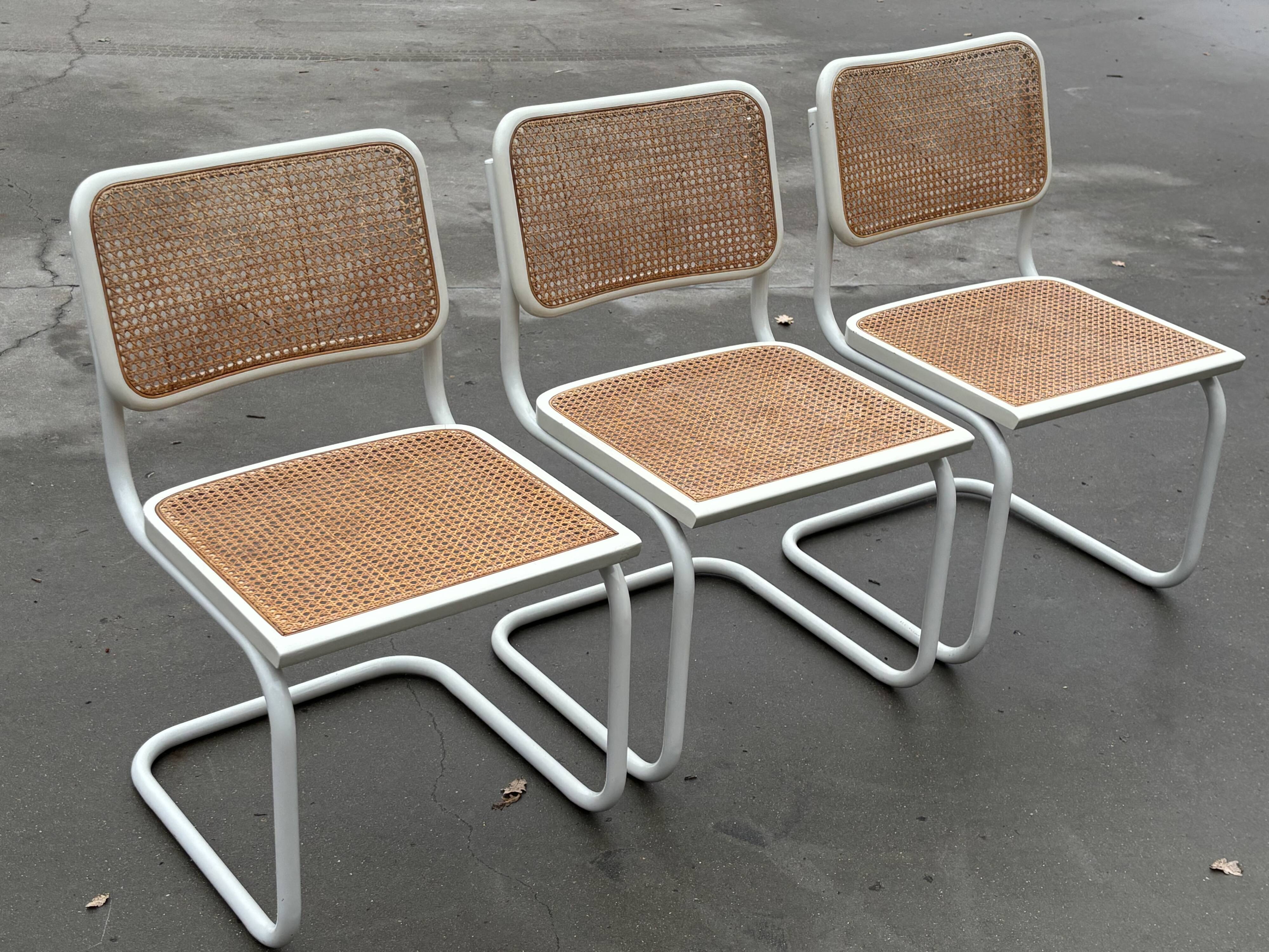 Lot de 4 chaises Cesca modèle b32 par Marcel Breuer Design