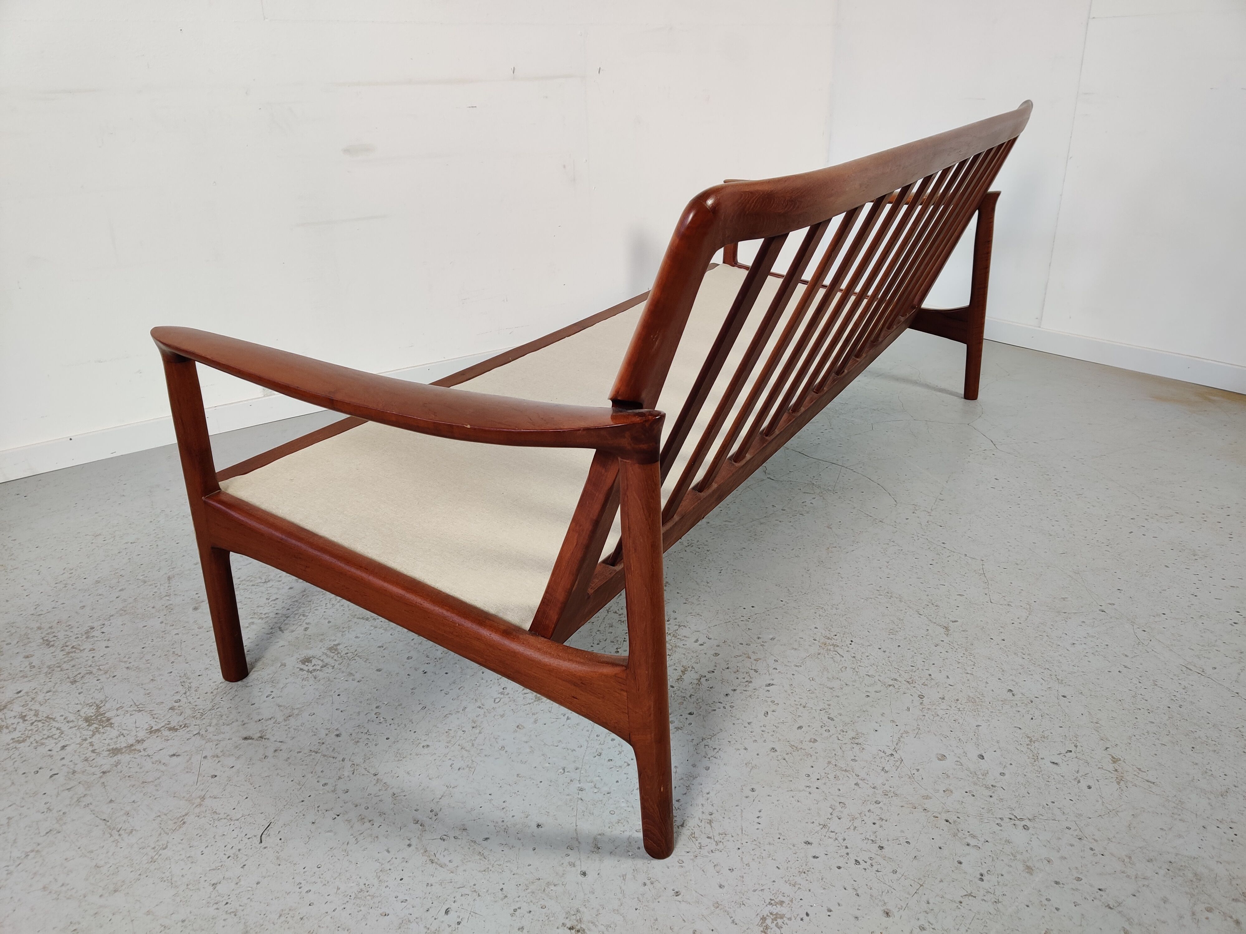 Scandinavian teak sofa, Denmark 60s
