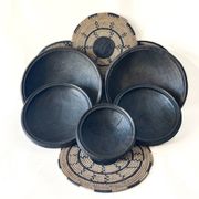 Set of "Kânâh" smoked terracotta dishes with ribbed interior | Ø 17-25-32-40 cm