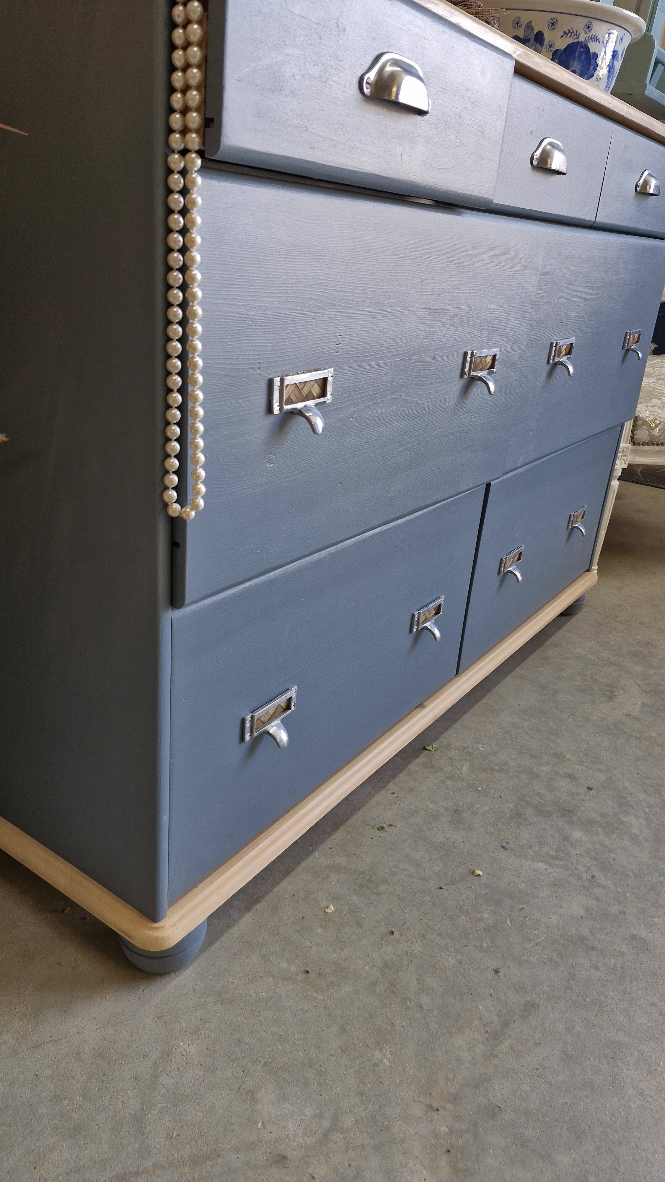 Commode