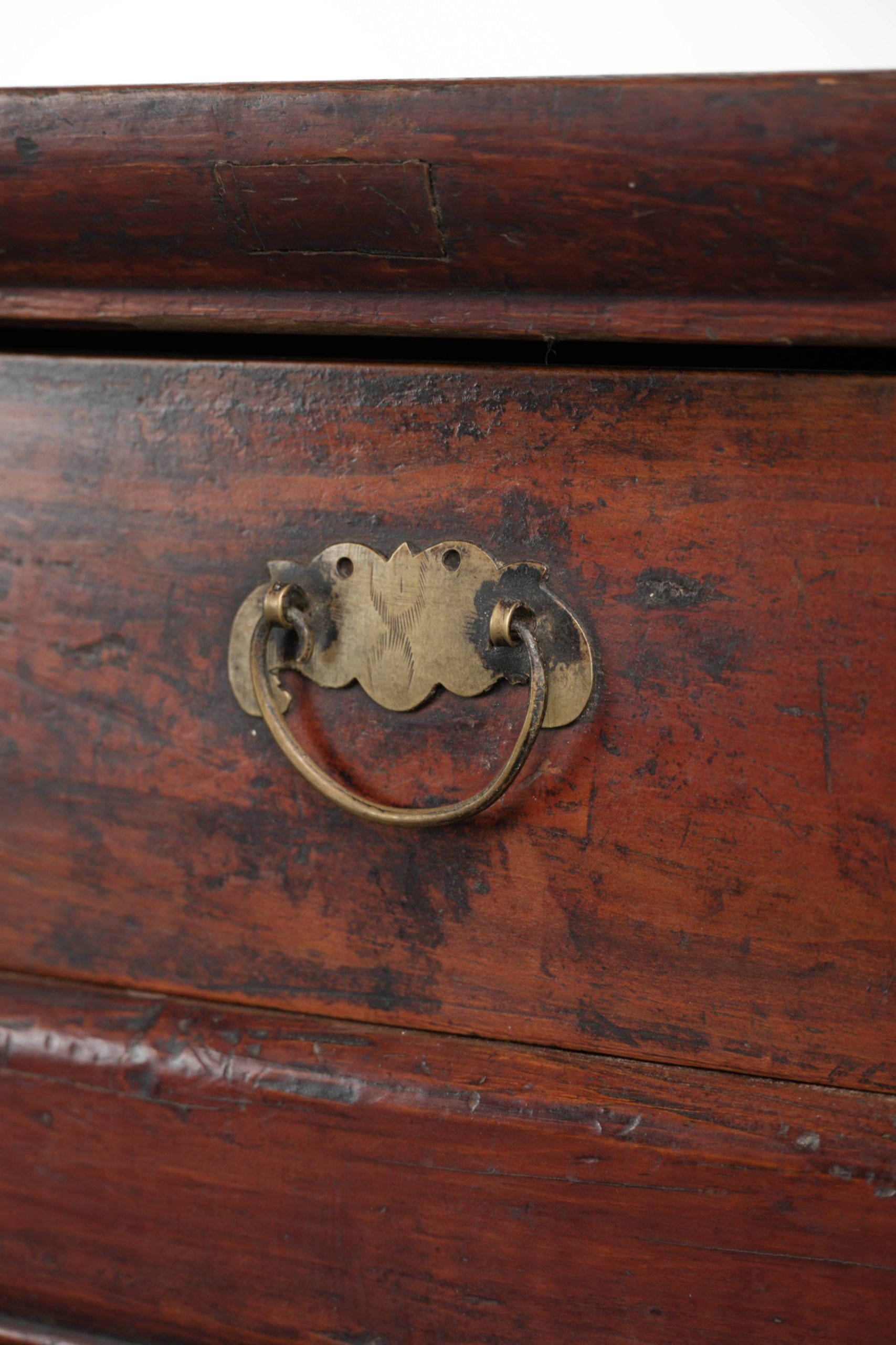 Buffet chinois en bois ancien de la fin du 19e siècle