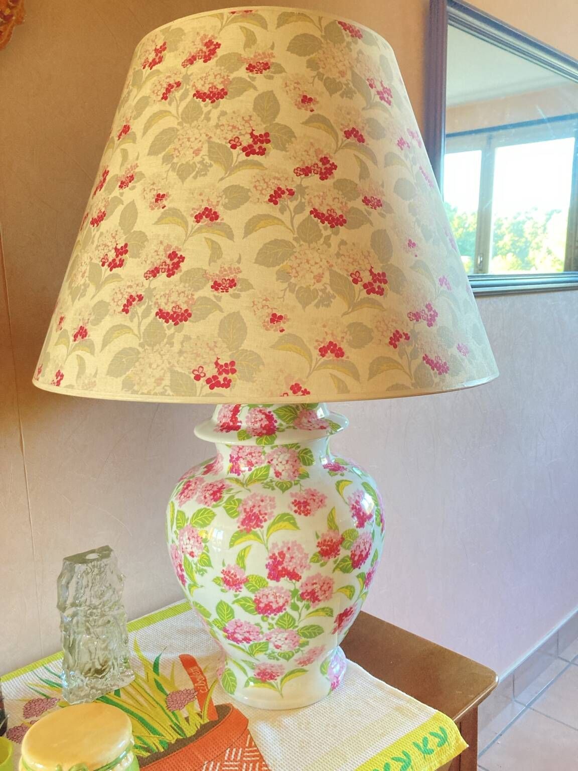 Vintage XXL lamp with pink flowers – Ceramic vase & matching lampshade