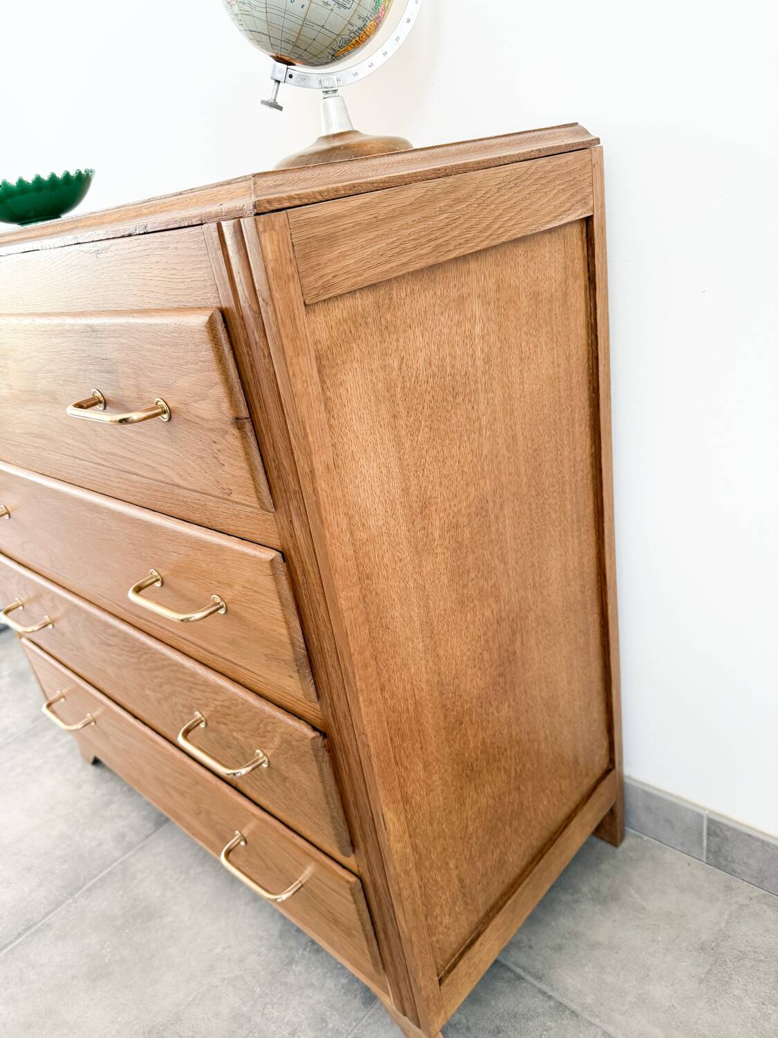 4-drawer chest of drawers, compass feet from the 50s