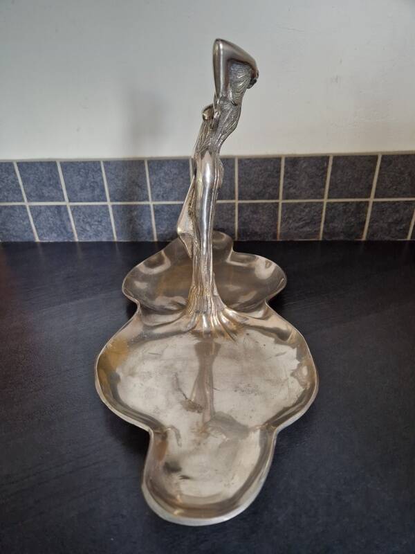 Display stand, cup, pocket tray in silver-plated bronze - Art Nouveau period