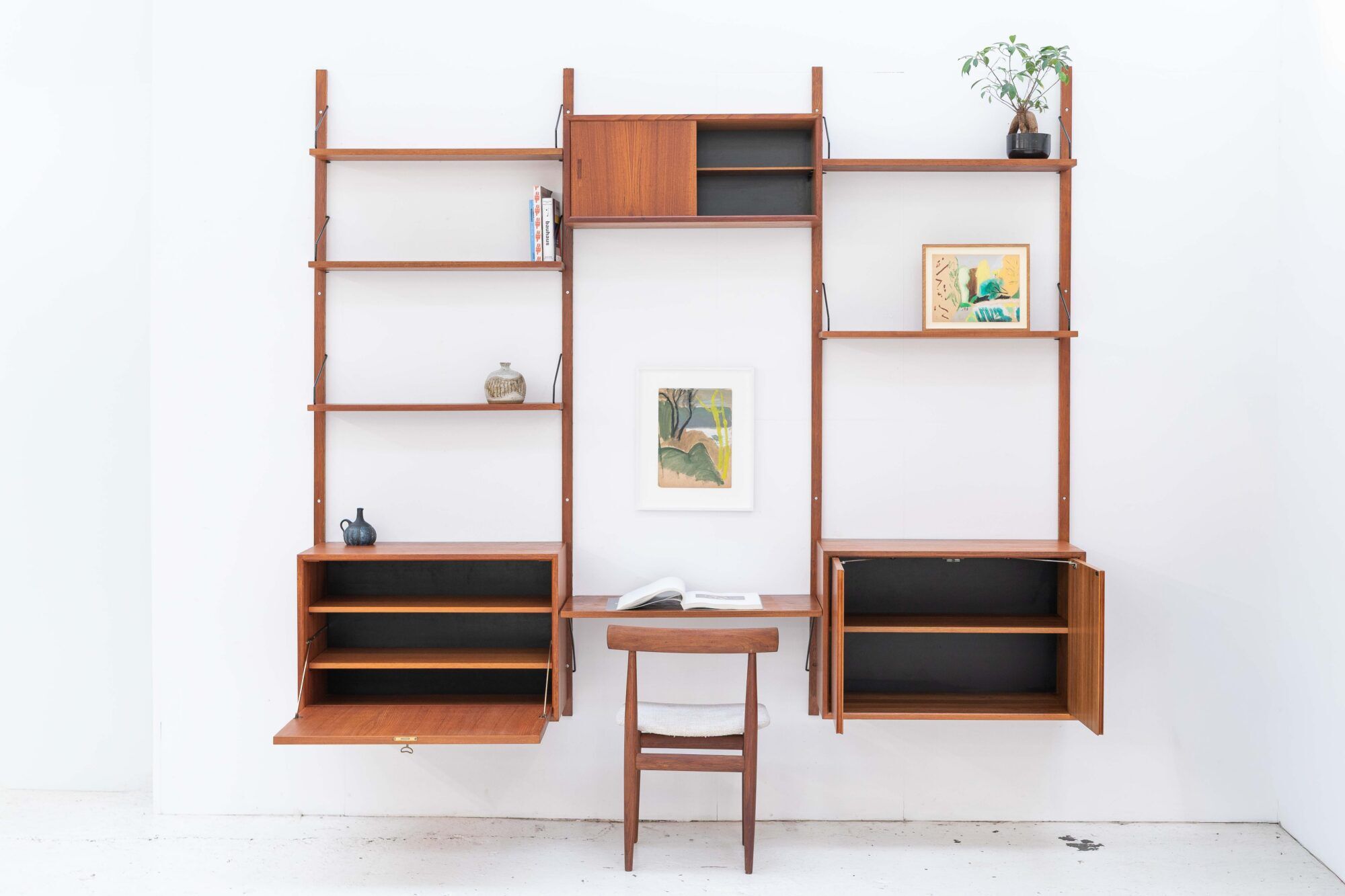 Wall unit with 3 bays 'Cado' by Poul Cadovius