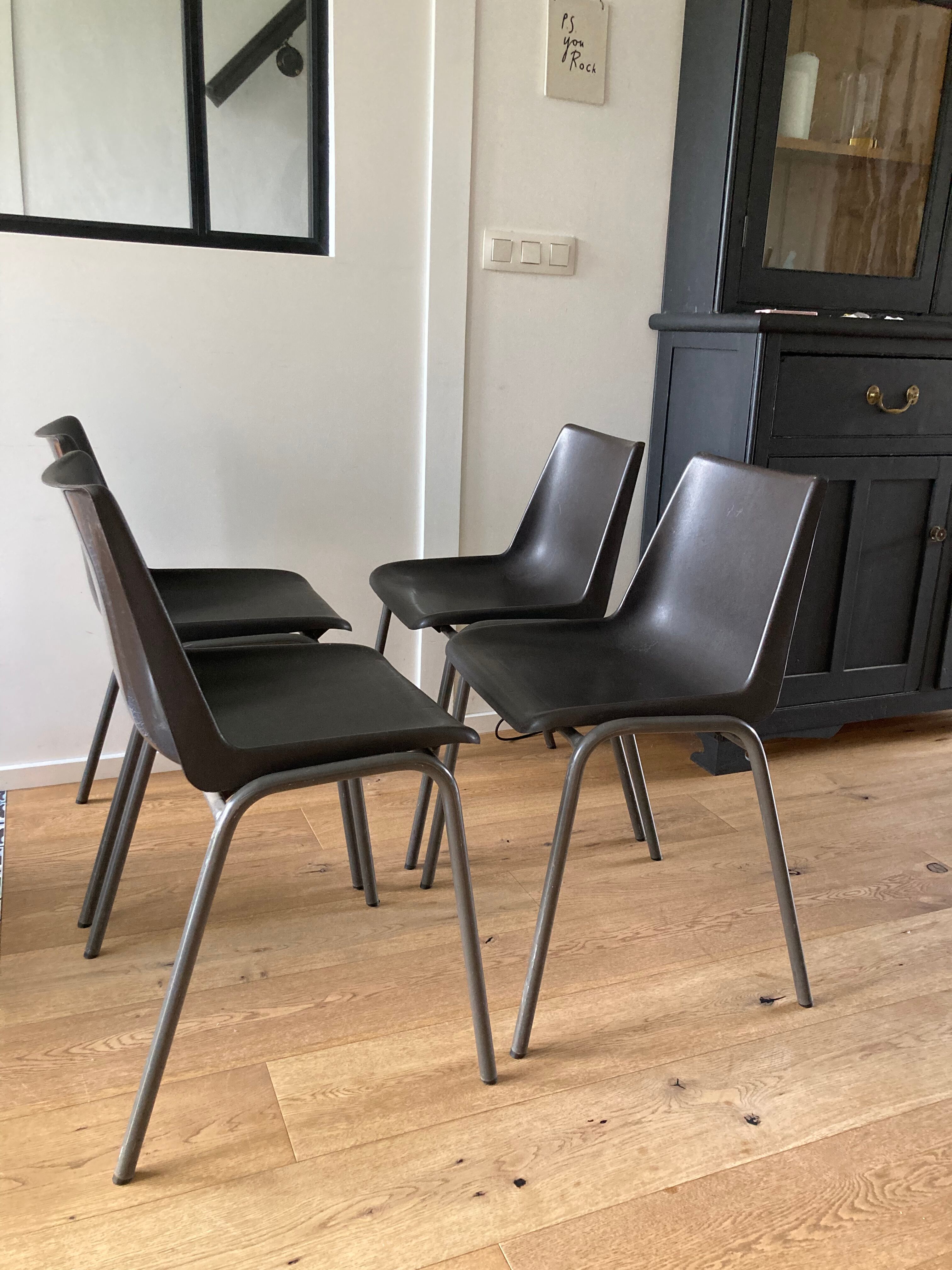 Set of 4 Chairs Unic Design year 90 '