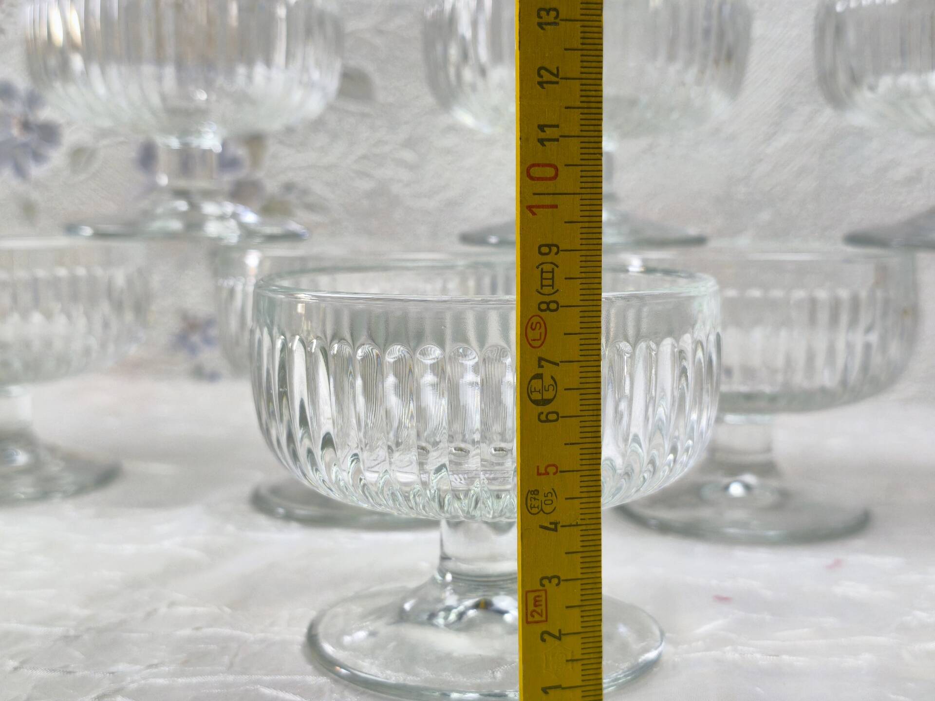 Lot de 10 coupes à dessert vintage en verre côtelé