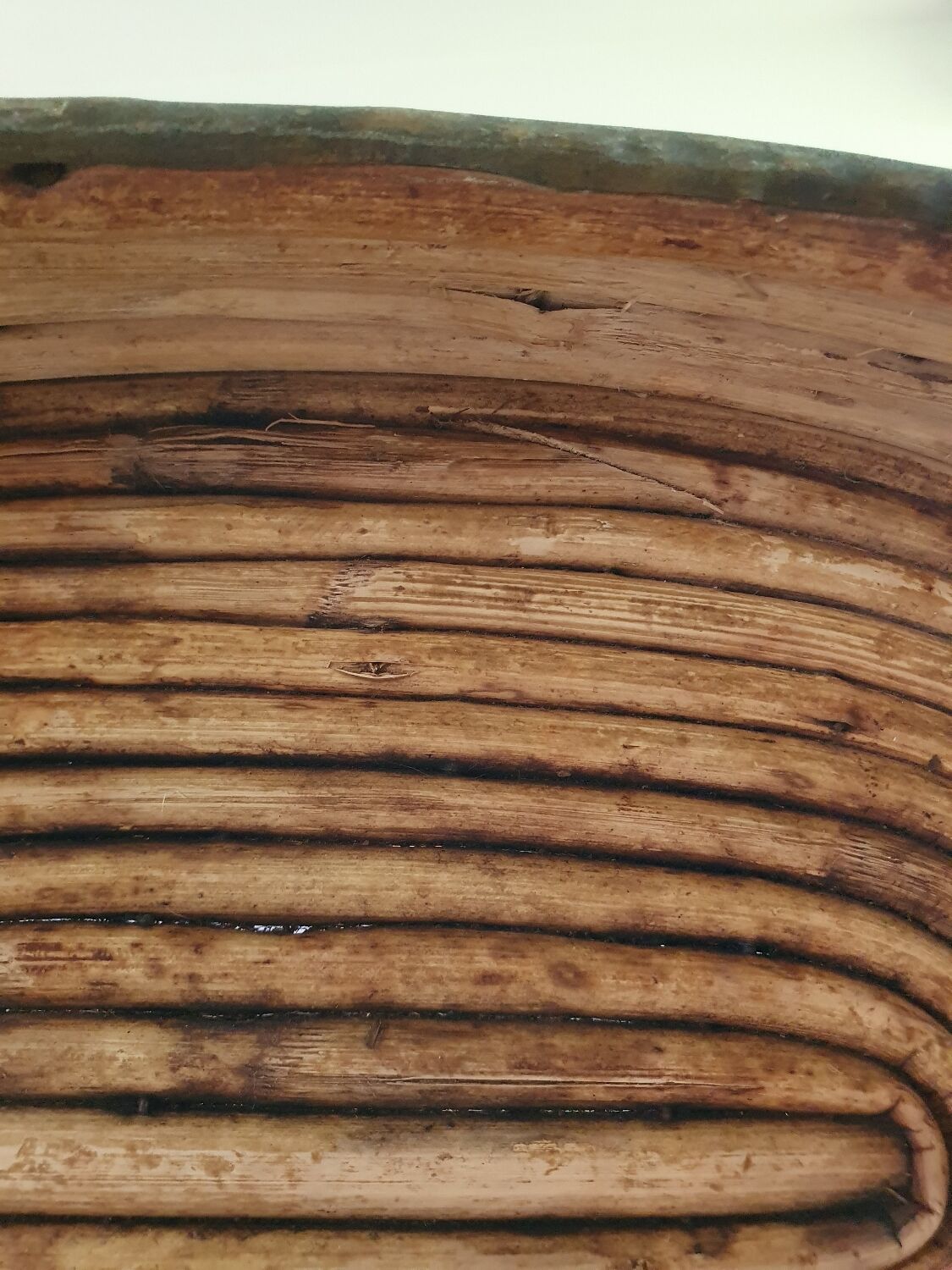 Grnad empty vintage pocket