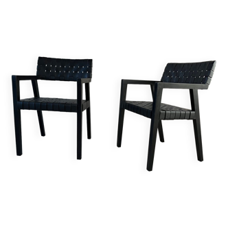 Pair olivier chair by schrihver