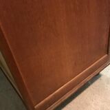 Sliding-door cabinet