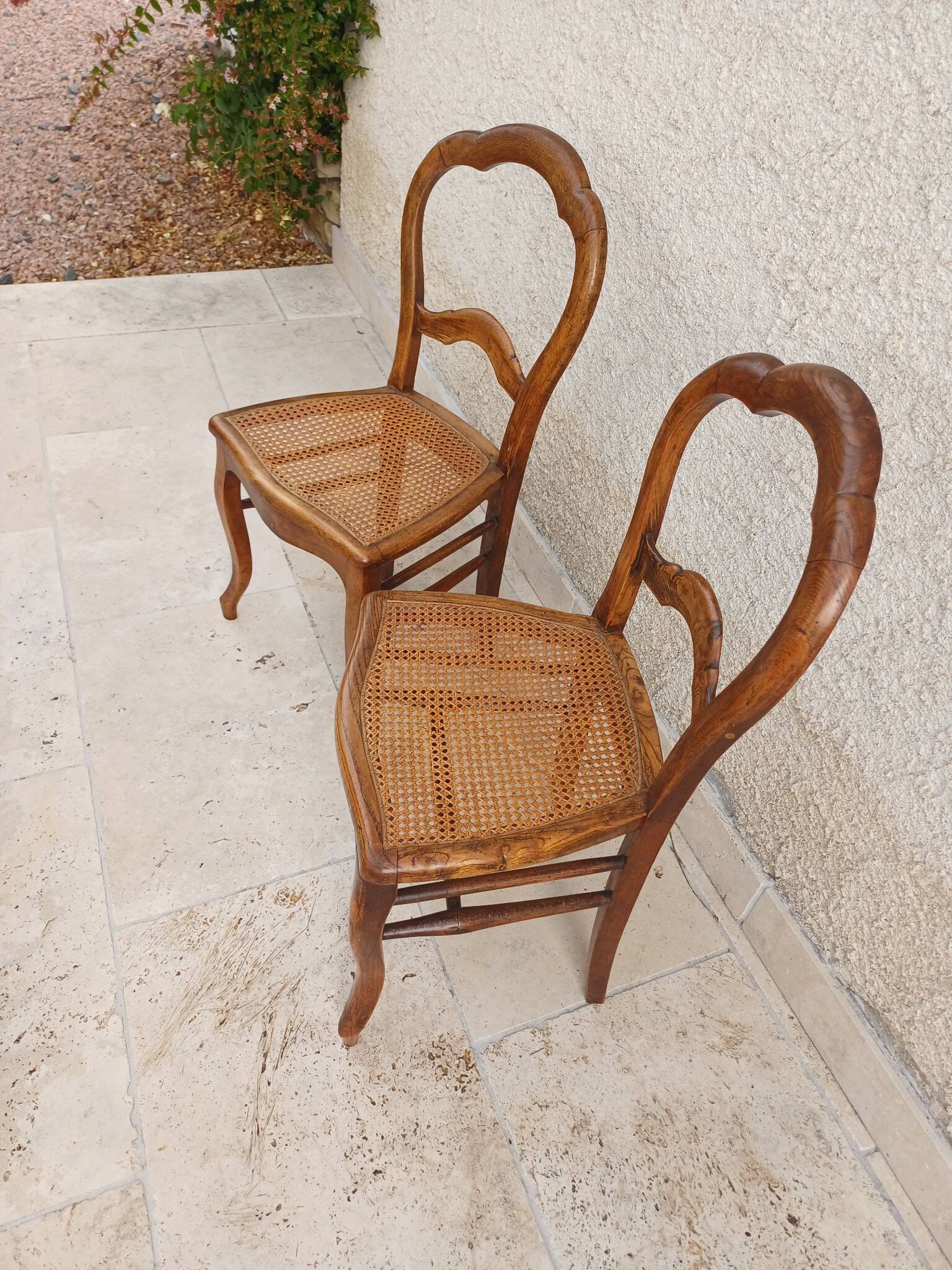 Set of 2 cane chairs