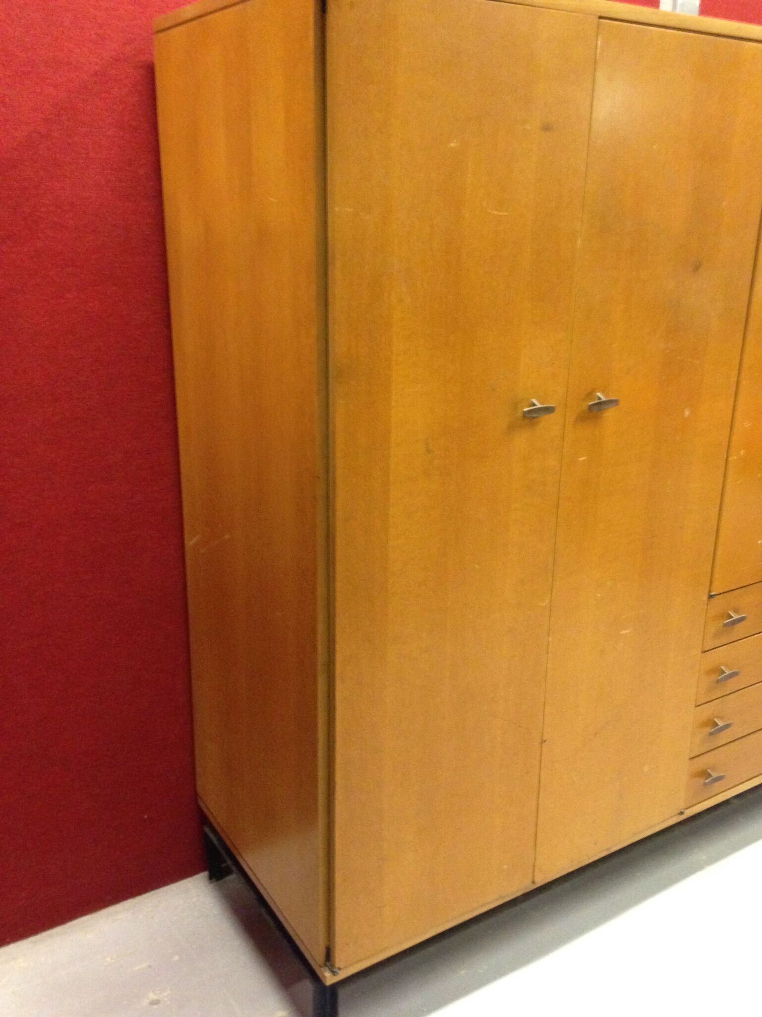 Armoire des années 1950-1960