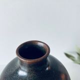 Ice porcelain vase