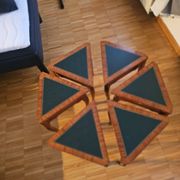 Coffee table divisible into 6 parts, very practical.
