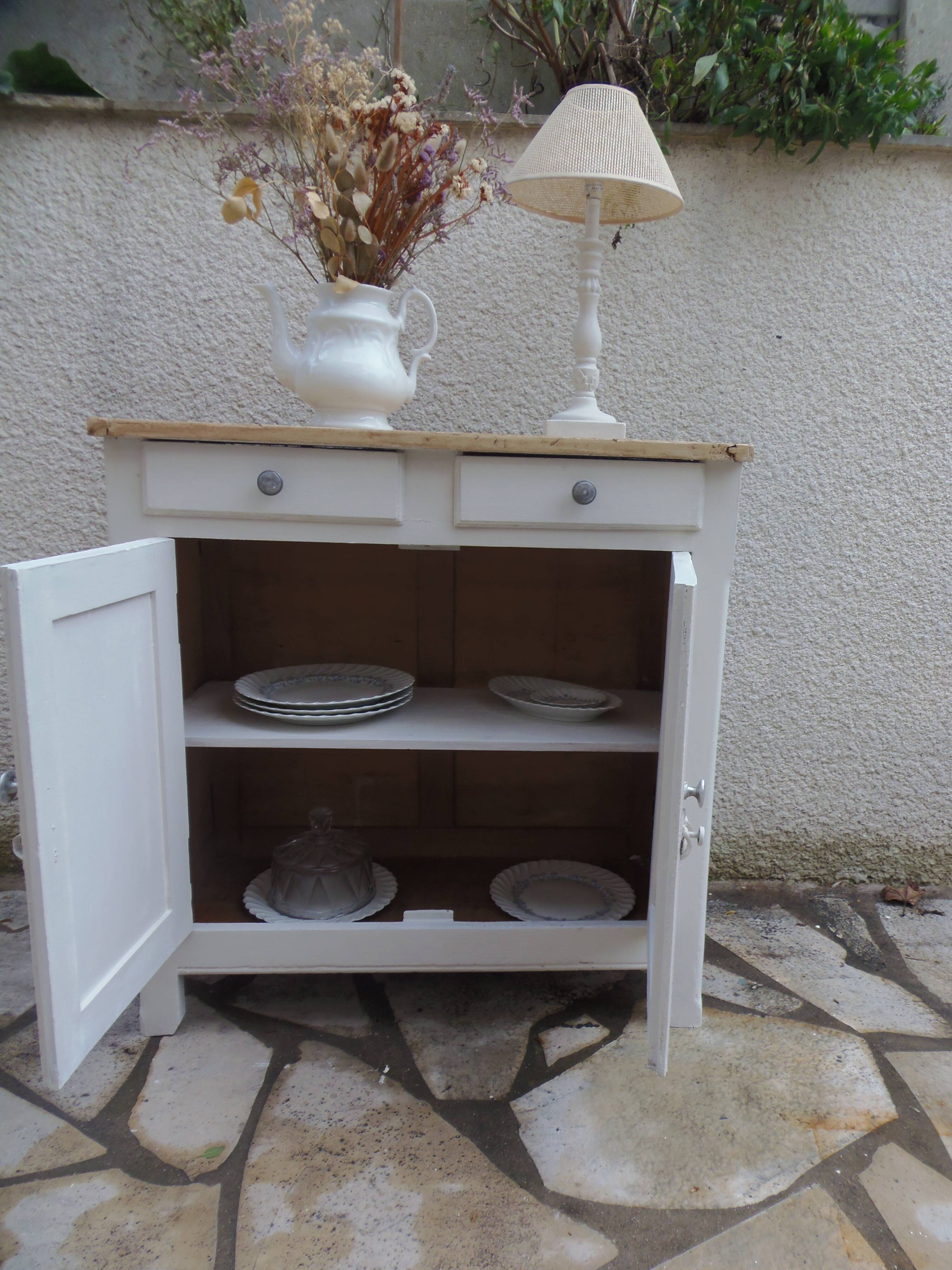 Vintage Parisian buffet re-enchanted in pearl grey, wooden top.