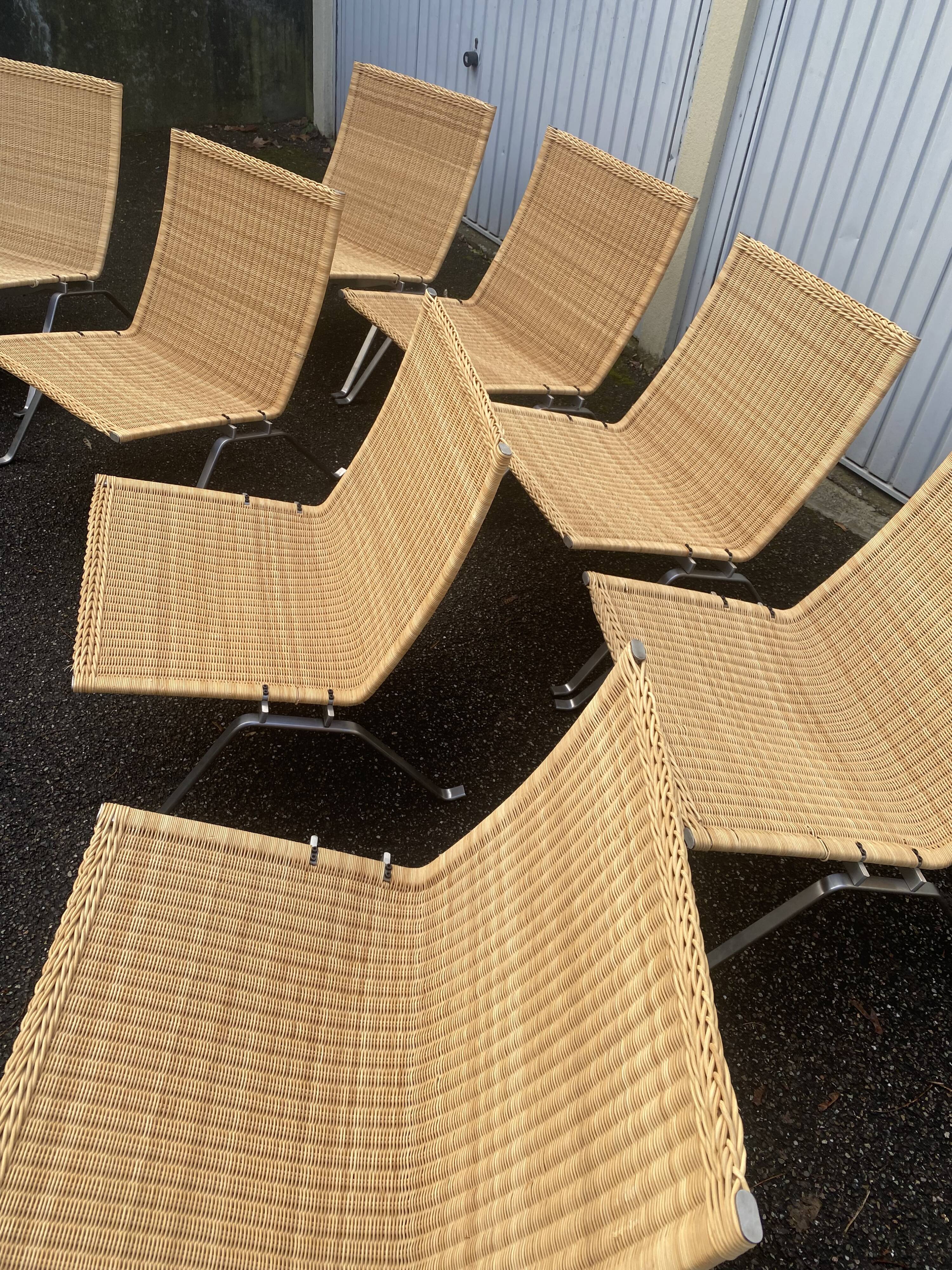 8 fauteuils Pk22 de Poul Kjaerholm , signé Fritz Hansen