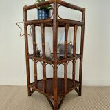 Corner shelf in rattan