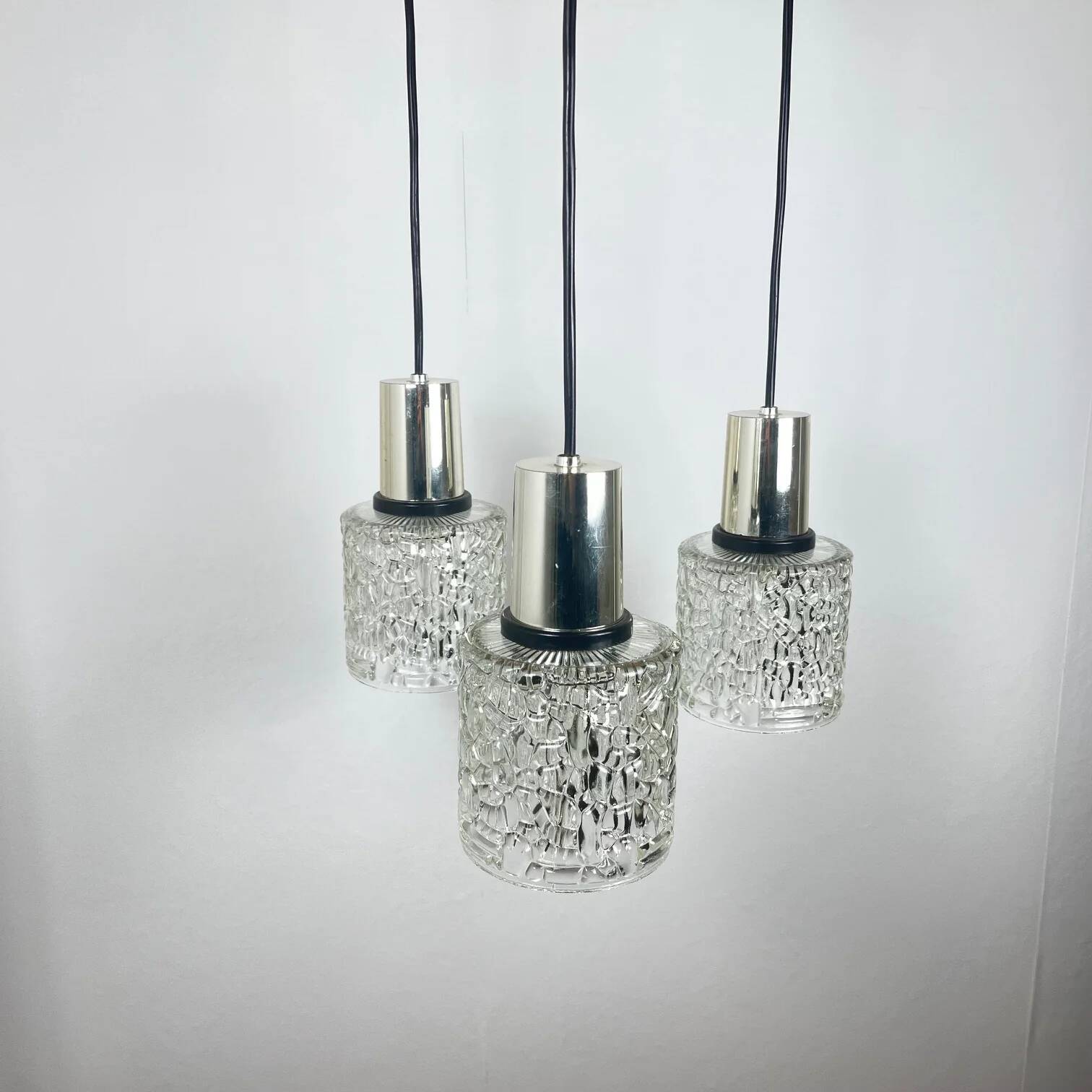 Three-light suspension cascade, glass, 1970