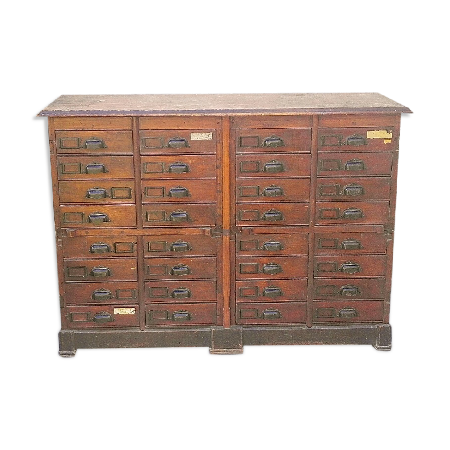 Administration trade cabinet 32 varnished wood drawers