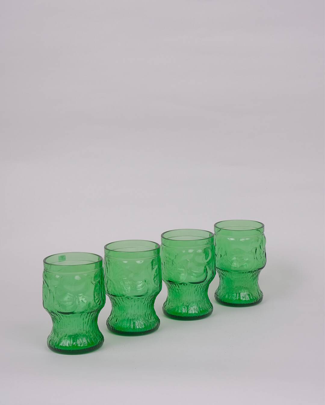Verres en verre moulé x4