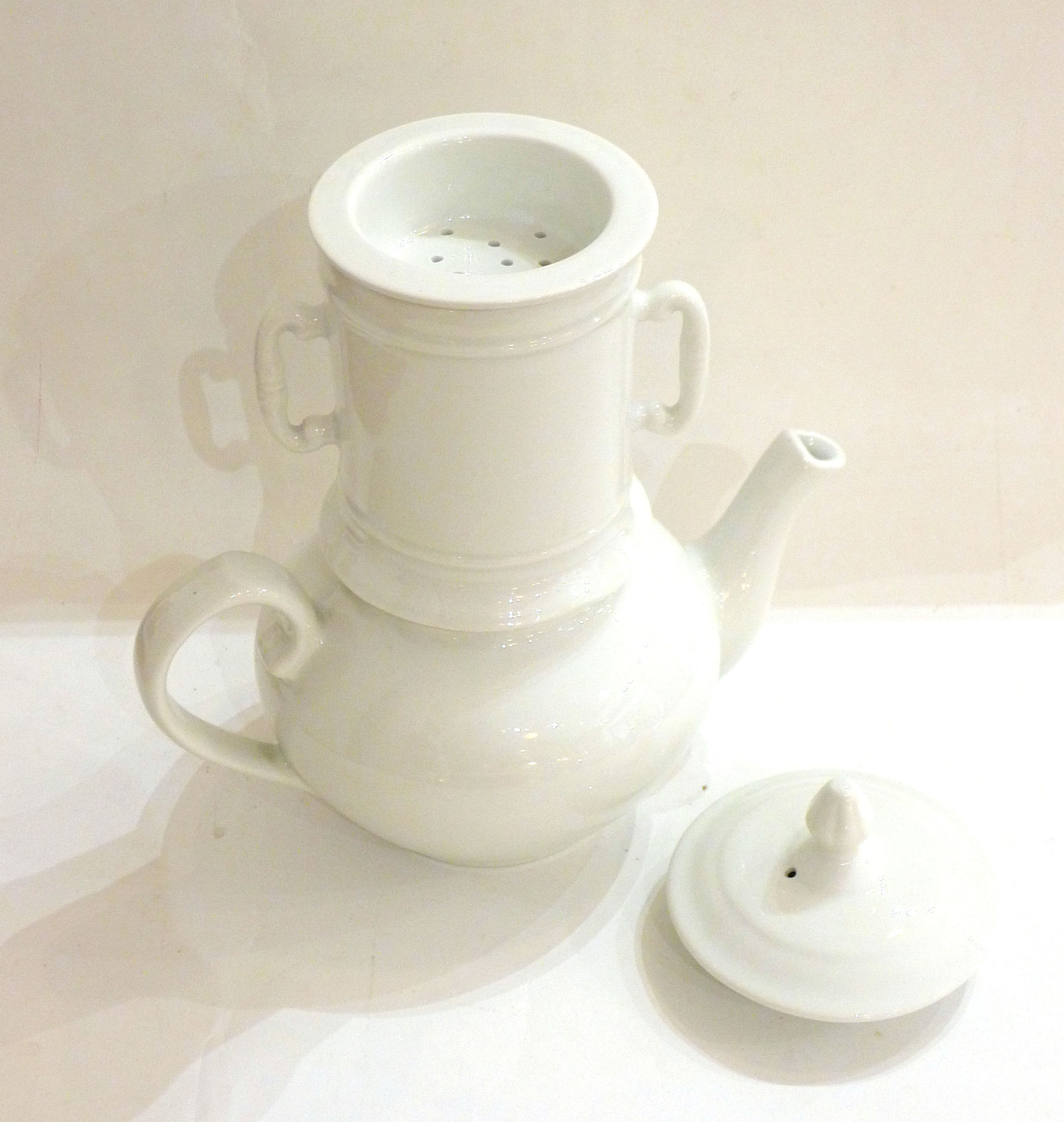 Apilco porcelain coffee maker with filter and Infuser