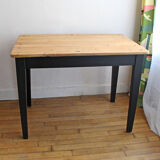 Farm table