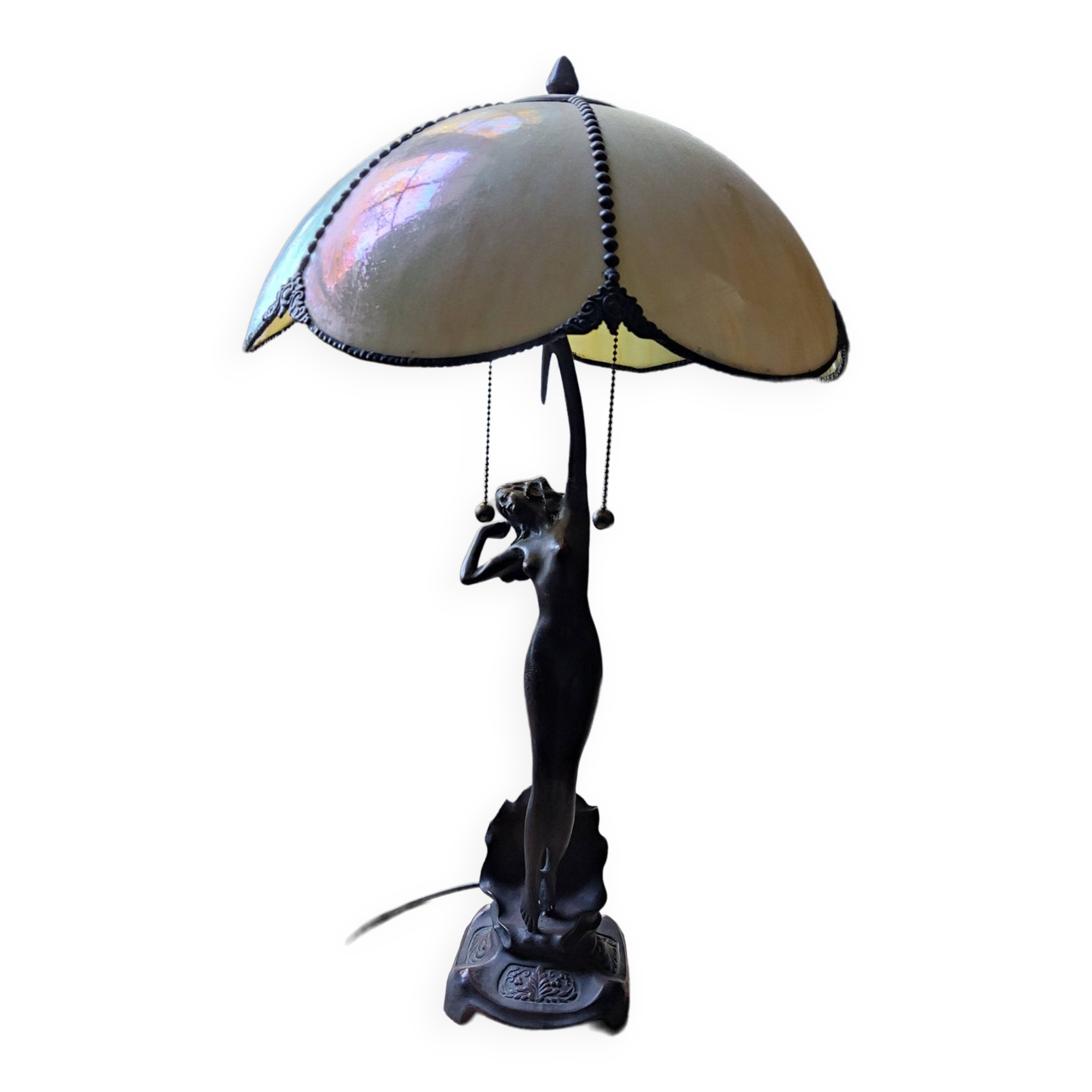 Tiffany style table lamp
