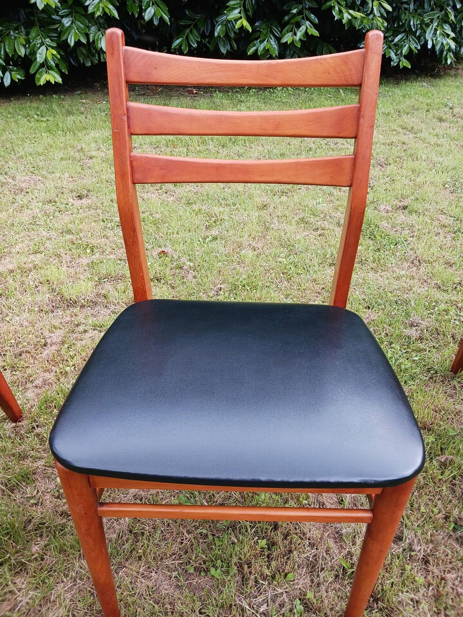 Set of 6 Scandinavian design chairs
