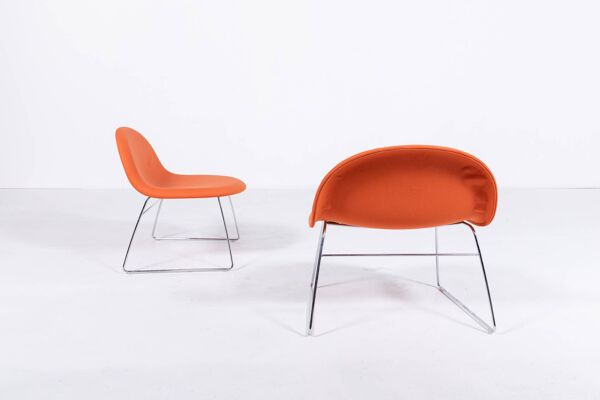 Paire de chaises longues au design danois « 3D » de Komplot Design pour Gubi