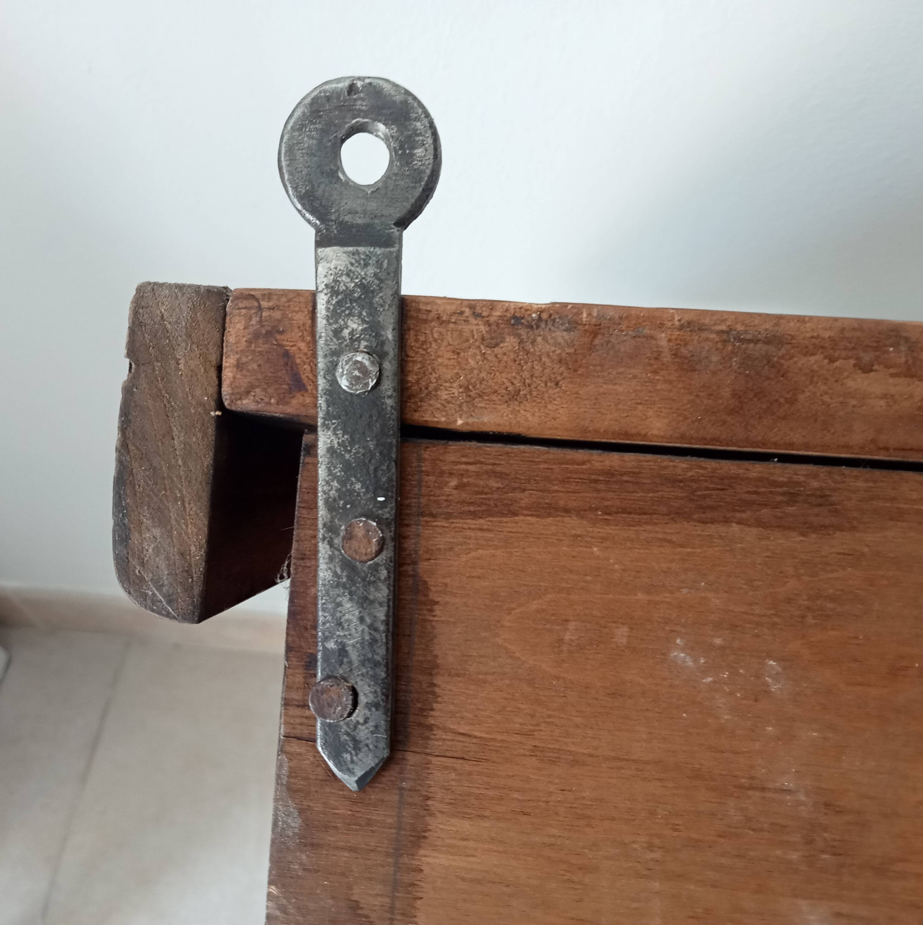 Antique wall shelf in solid chestnut with butcher's hooks