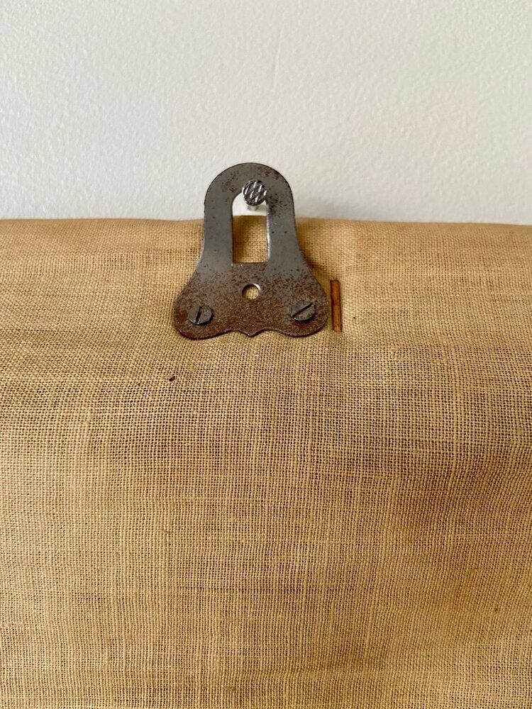 Wall hanging in wool numbered "le mur du nomade" 1971