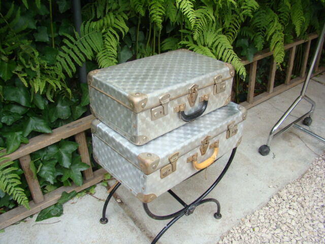 Lot of two old aluminum suitcase