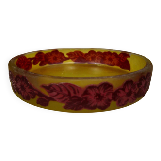 Multi-layer engraved glass bowl / ashtray – Floral decor in Art Nouveau style