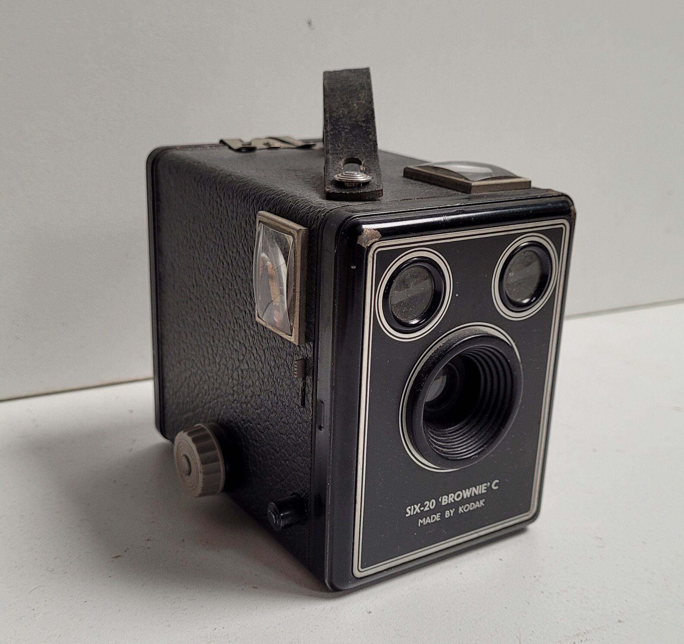 Camera box Six 20 Brownie Kodak