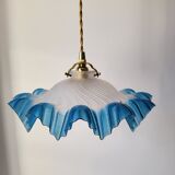 Blue opaline suspension