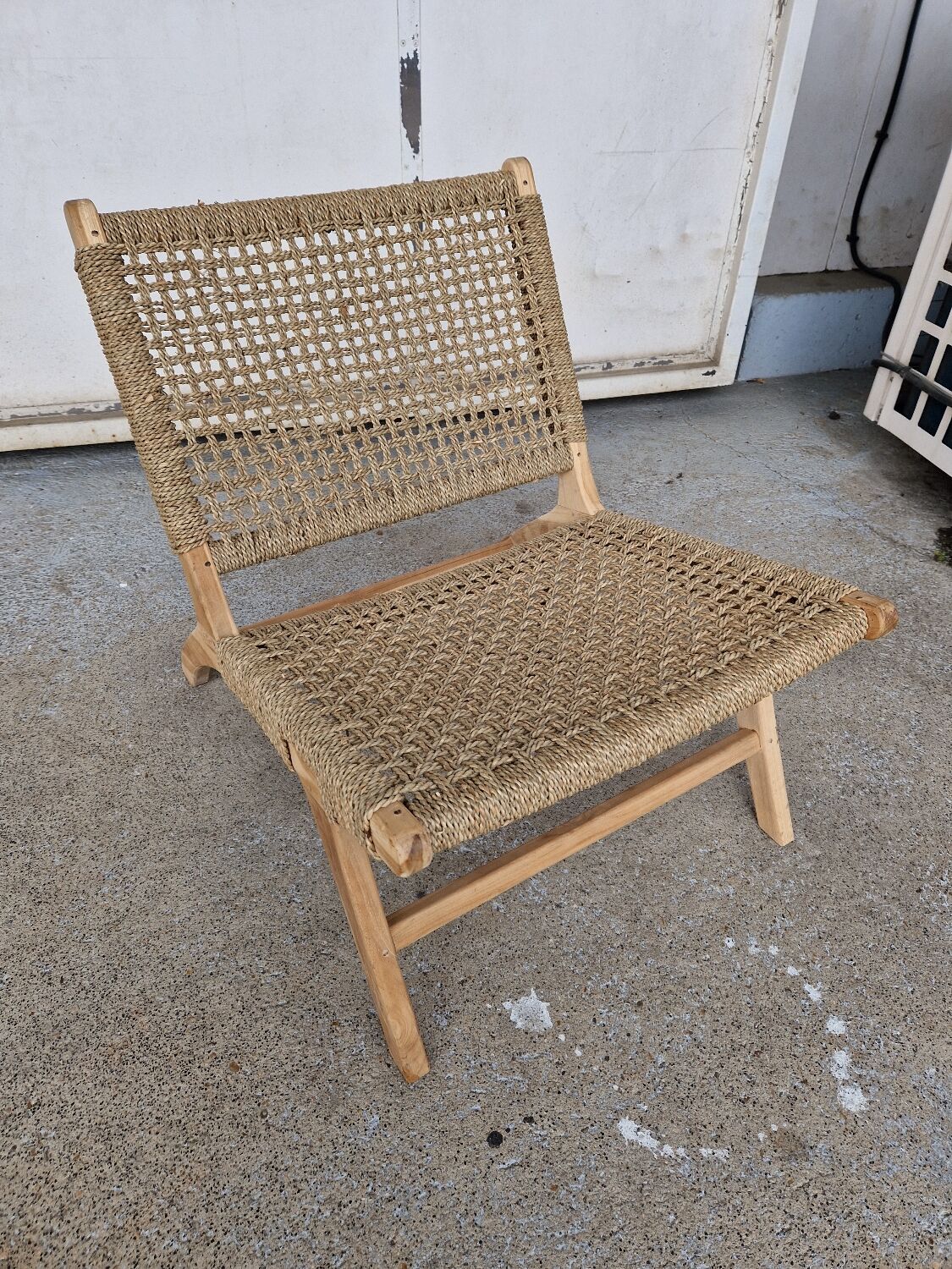 Pair of armchairs low solid wood and braided rope