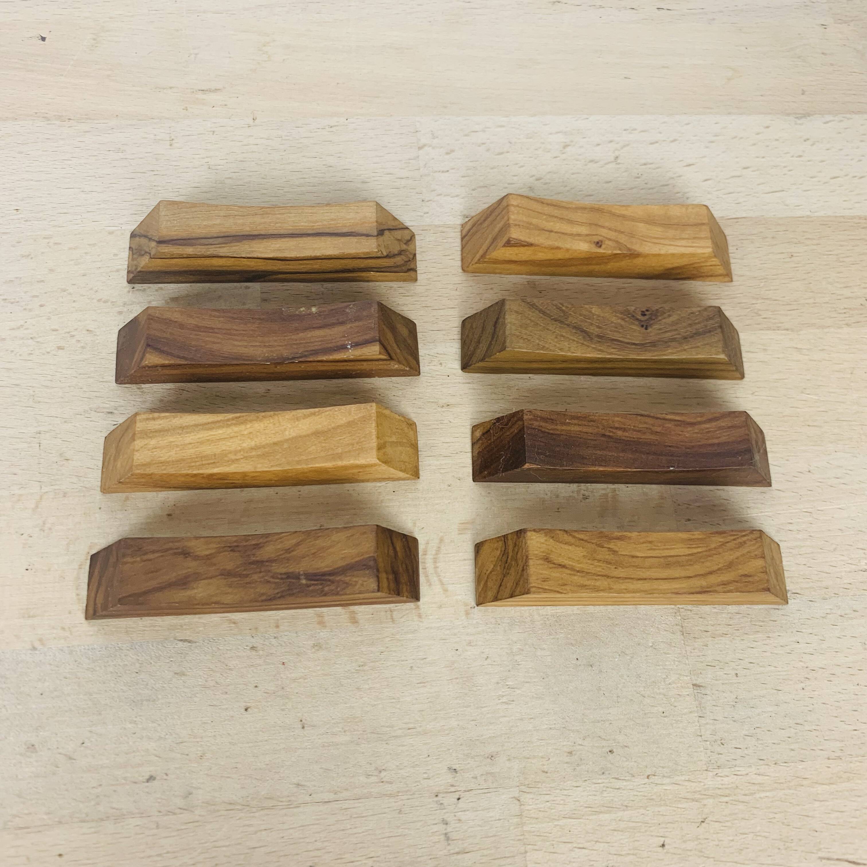 8 olive wood knife holders