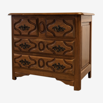 Parisian oak chest of drawers