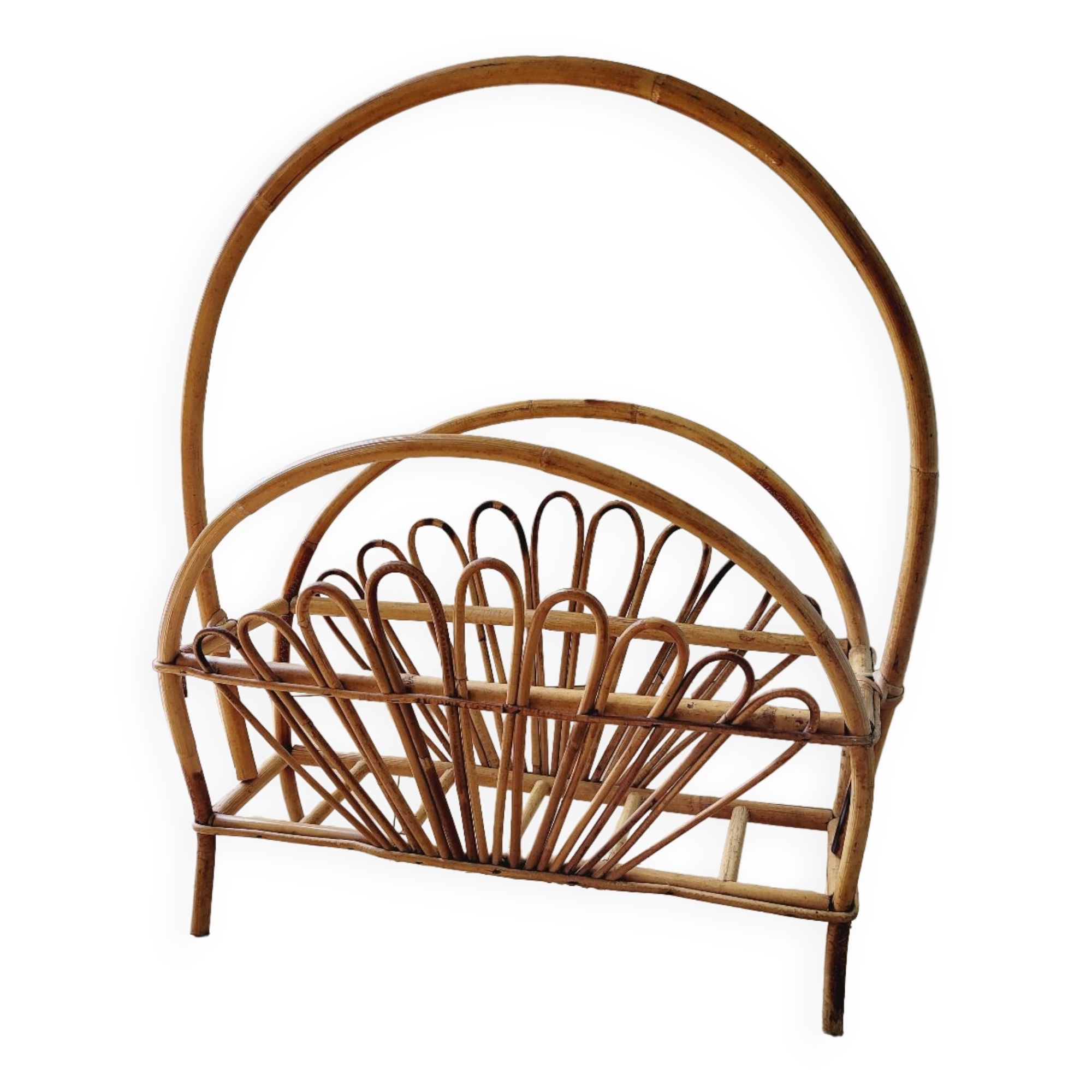 Rattan magazine holder
