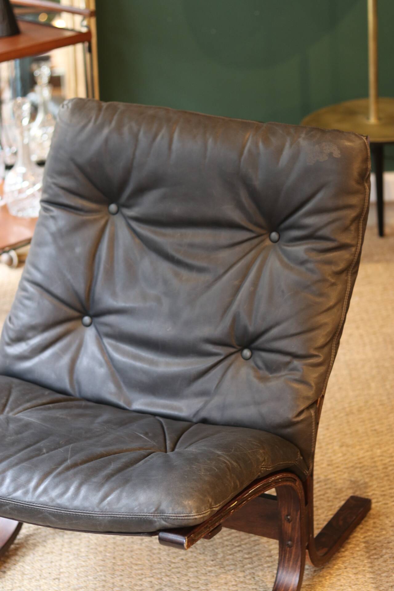 Fauteuil Siesta, Ingmar Relling, cuir anthracite