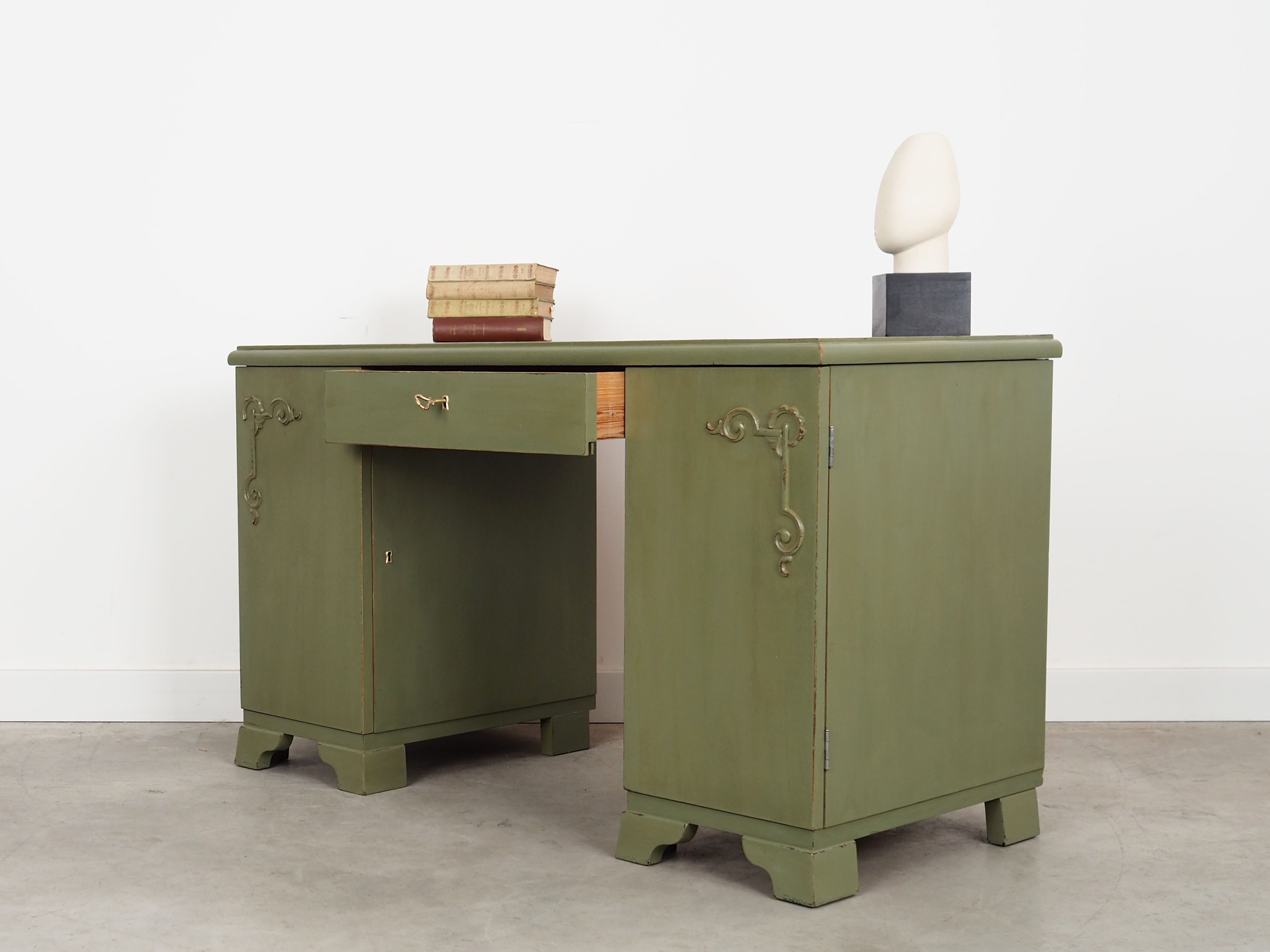 Bureau, design danois, années 1960, fabriqué au Danemark
