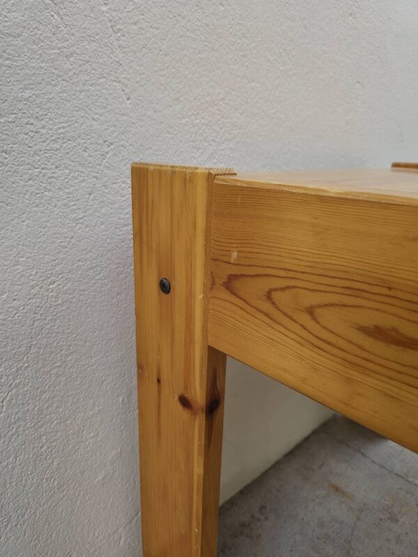 Table de nuit chevet maison Regain en pin vintage