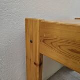 Regain bedside table in vintage pine