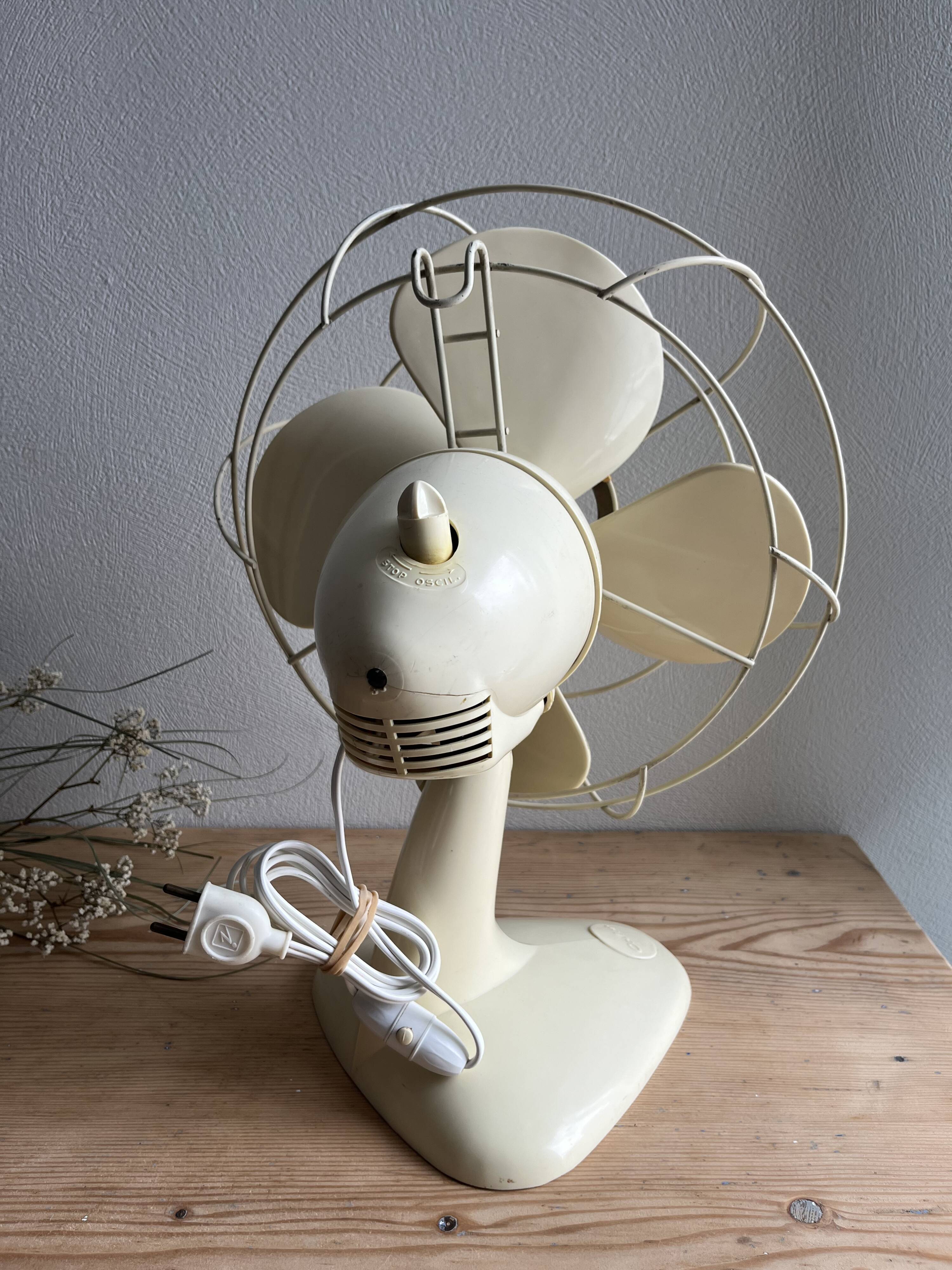 Vintage beige Calor fan