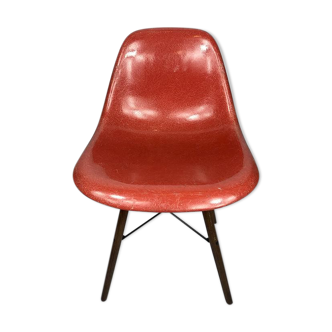 Chair DSW Charles & Ray Eames for Herman Miller distributed by Mobilier International 60s